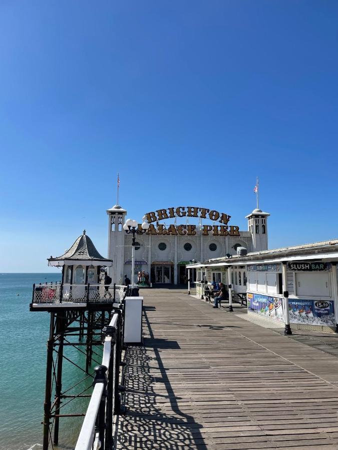 Clock Tower Retreat - Central - Seaside And Shops Brighton Kültér fotó